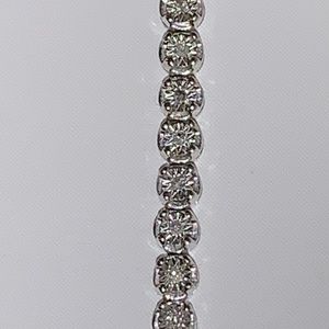 Silver 1/4 Cttw Diamond Round Tennis Bracelet